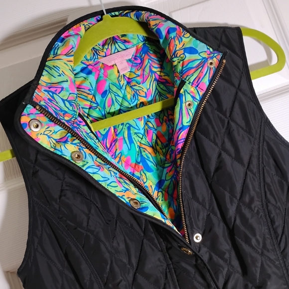 Lilly Pulitzer Quilted Vest XS - Picture 3 of 15